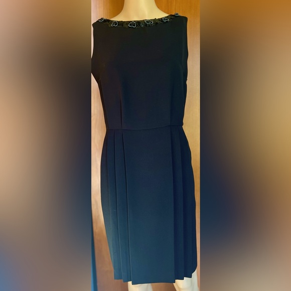 MARLENE BIRGER  Elegant Sequined and Beaded LBD in Size 38/S/6 - Picture 2 of 14